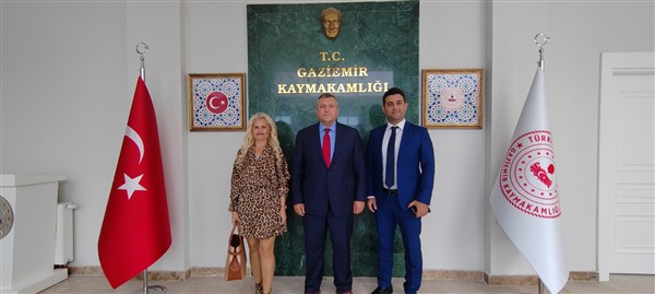 Deva Partisi İlçe Başkanı Murat Gülmez Kaymakamımız Kudret Kurnaz'a Hayırlı Olsun Ziyaretinde bulundular.